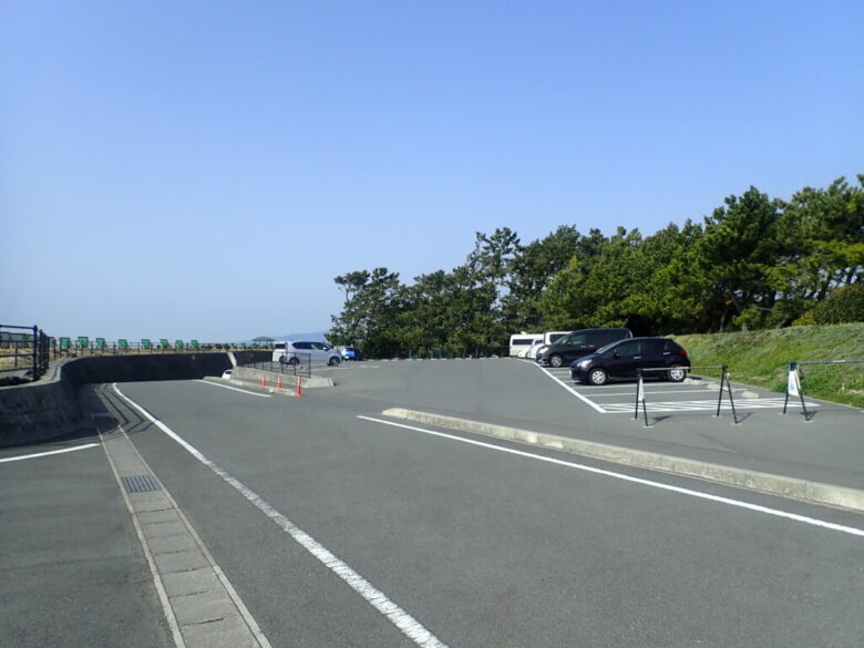 田子の浦サーフ　駐車場