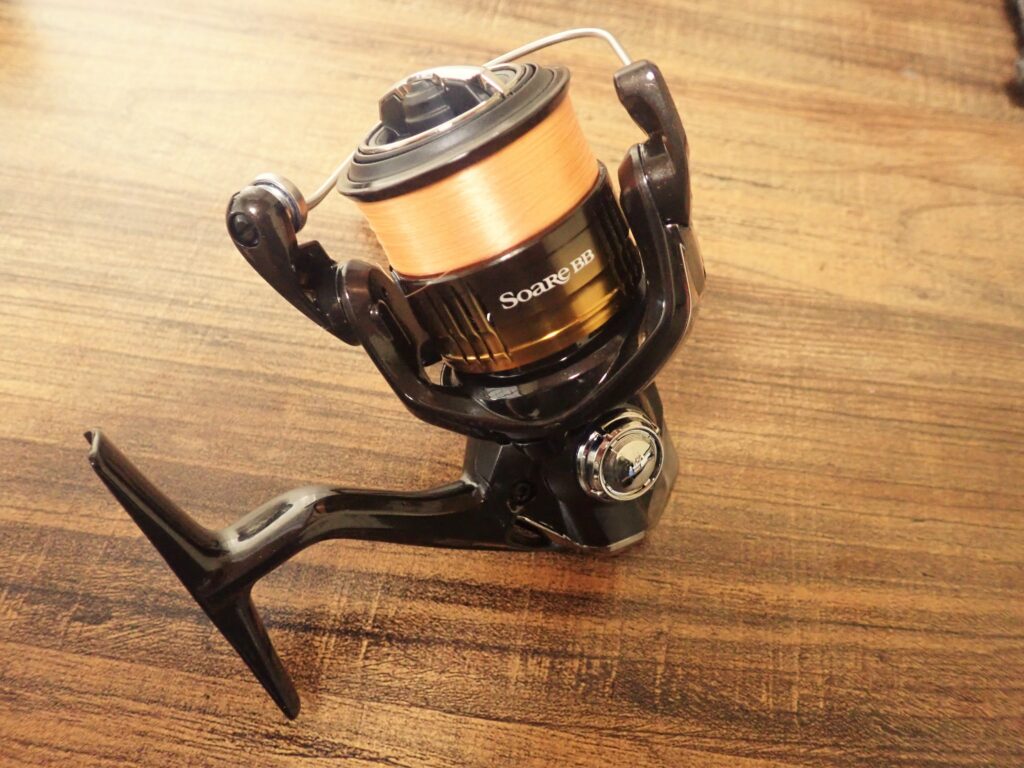 SHIMANO 22ソアレBB C2000SSPGリールスタンド付き